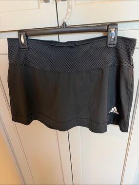 adidas Black Athletic Tennis Skort with Mesh Waistband